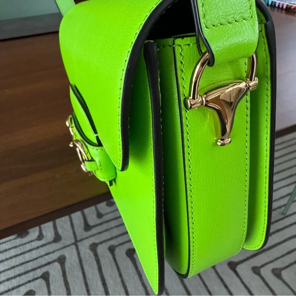 Gucci Horsebit 1955 Shoulder Bag Purse Neon Green Leather NWT Pristine Rare